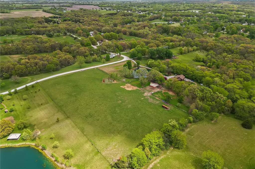 Listing Photo MLS #HMS2608073