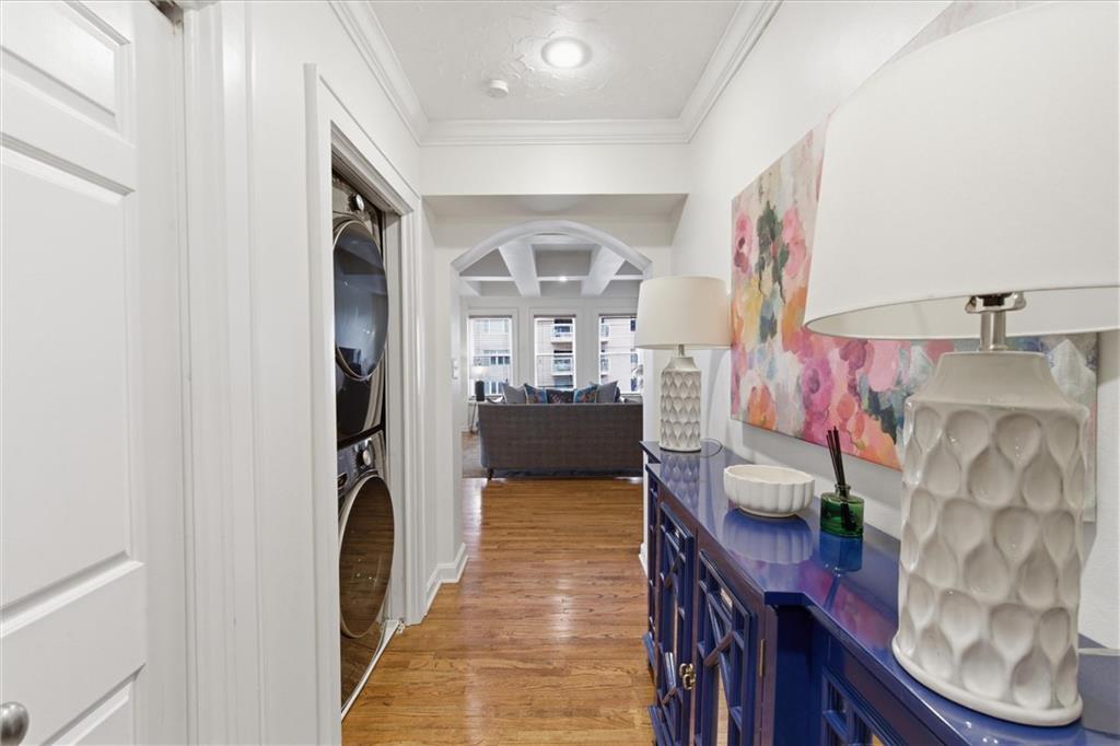 Listing Photo MLS #HMS2608083