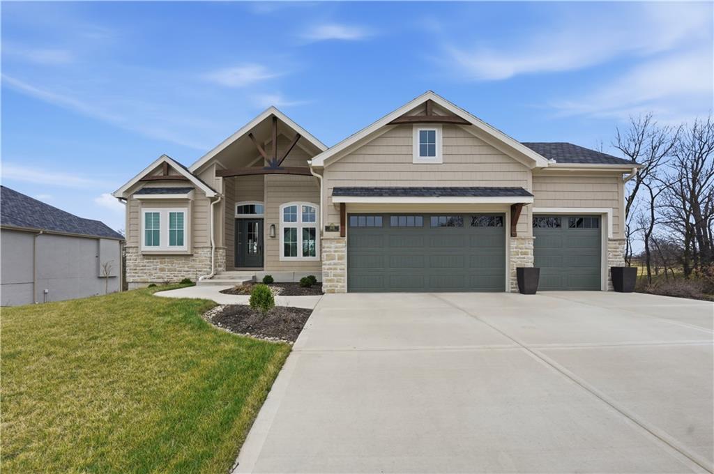 Listing Photo MLS #HMS2608437