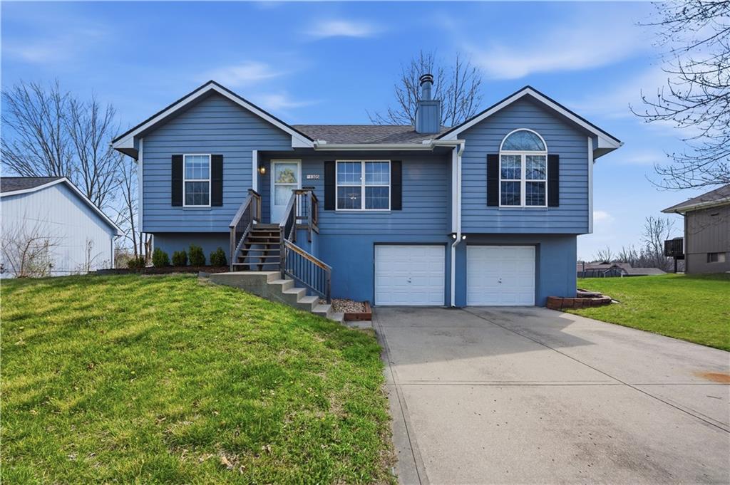 Listing Photo MLS #HMS2608872