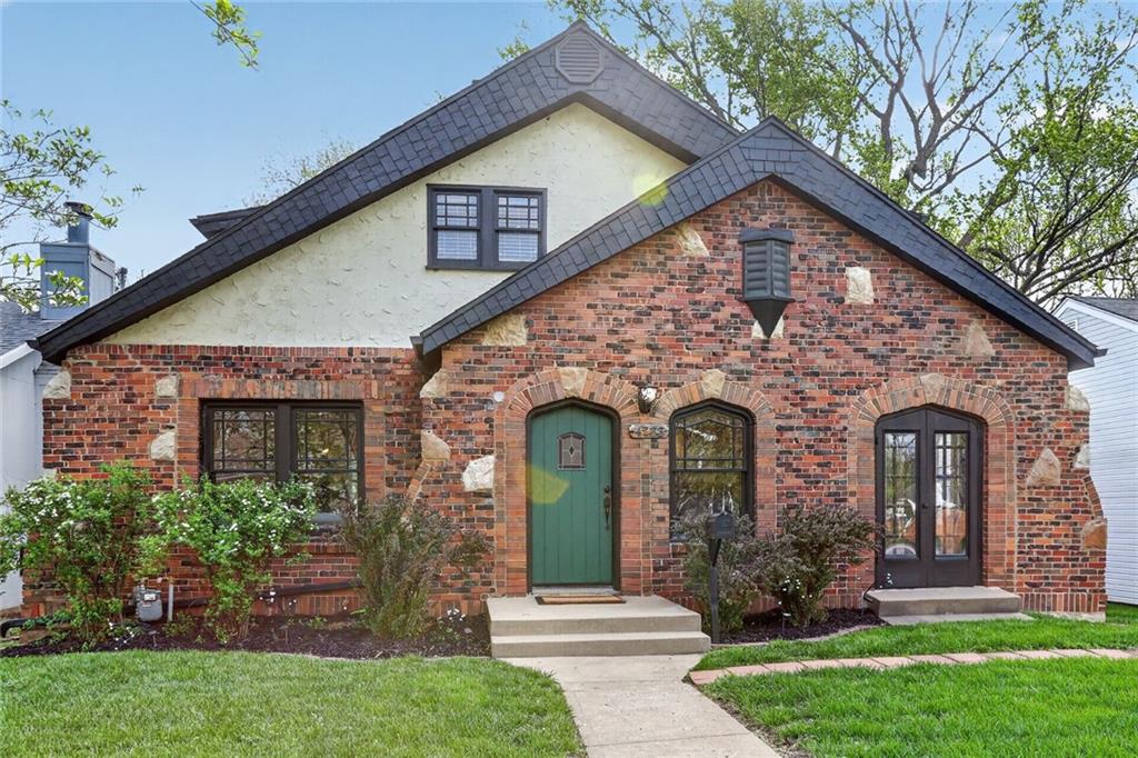 Listing Photo MLS #HMS2609678