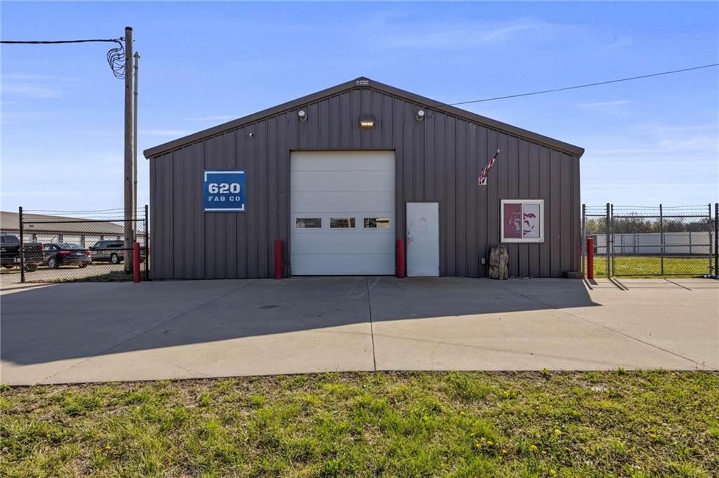 Listing Photo MLS #HMS2609803