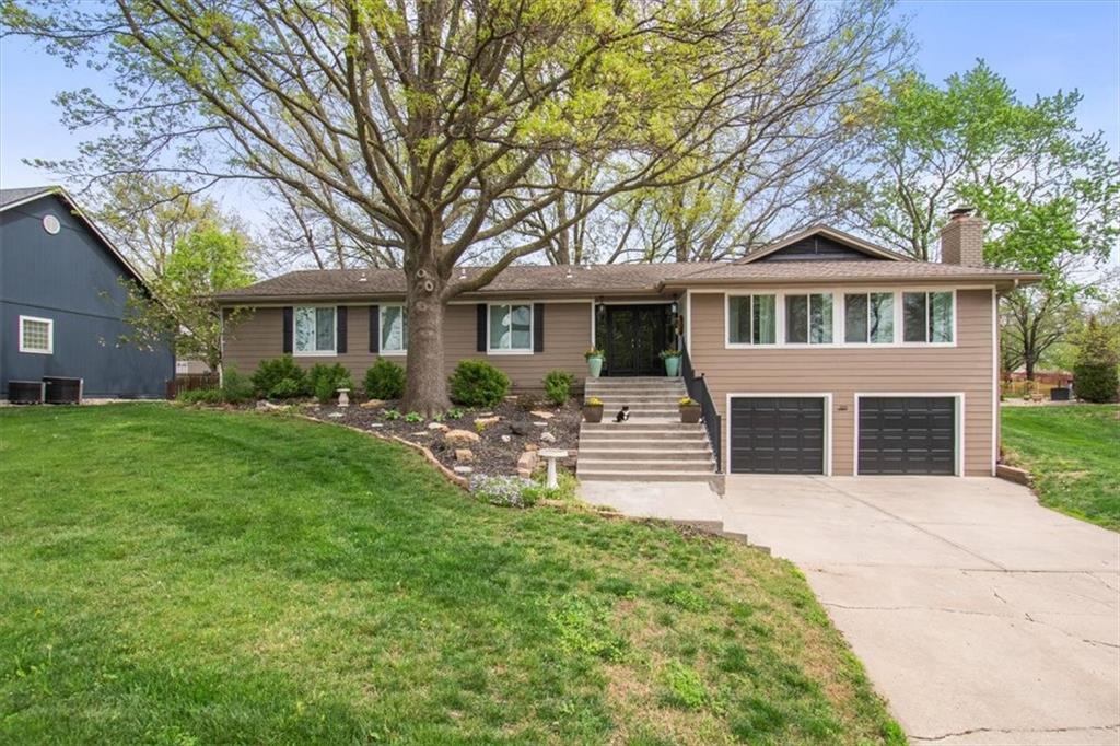 Listing Photo MLS #HMS2609835