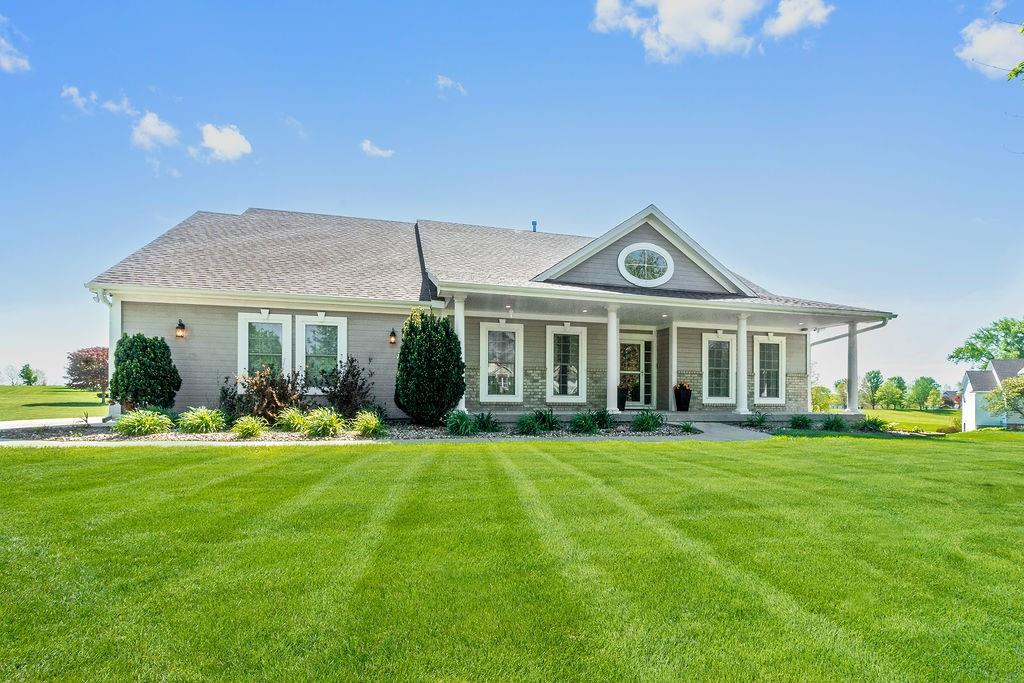 Listing Photo MLS #HMS2610334