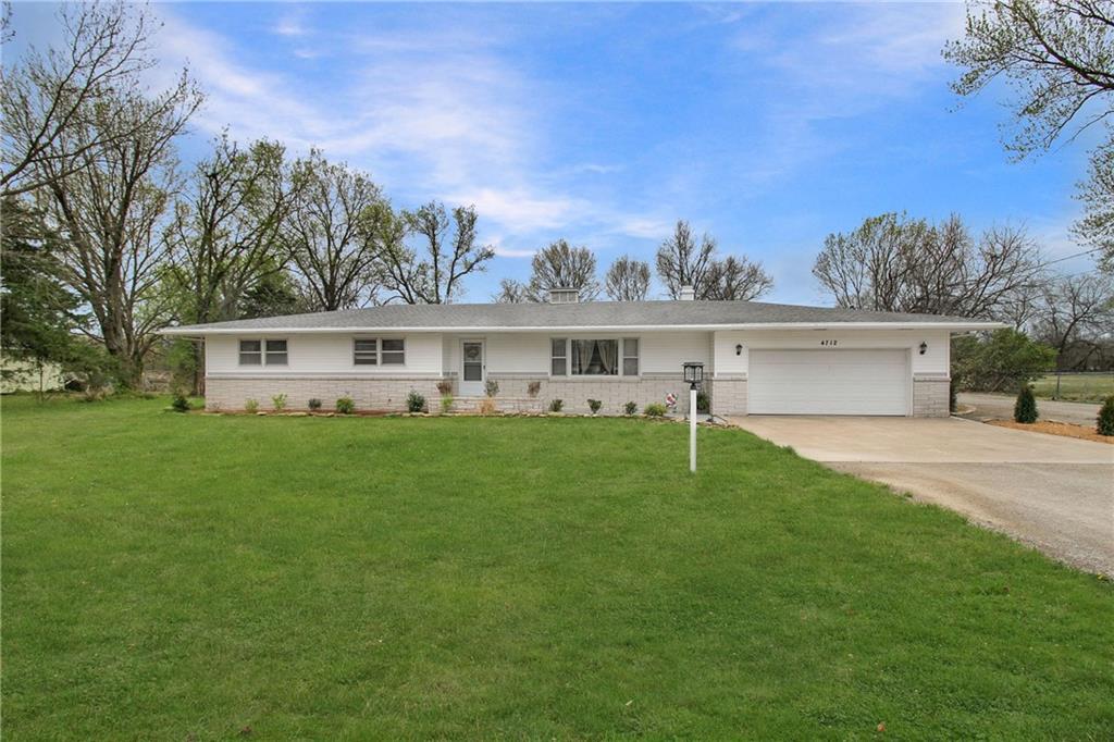 Listing Photo MLS #HMS2610408