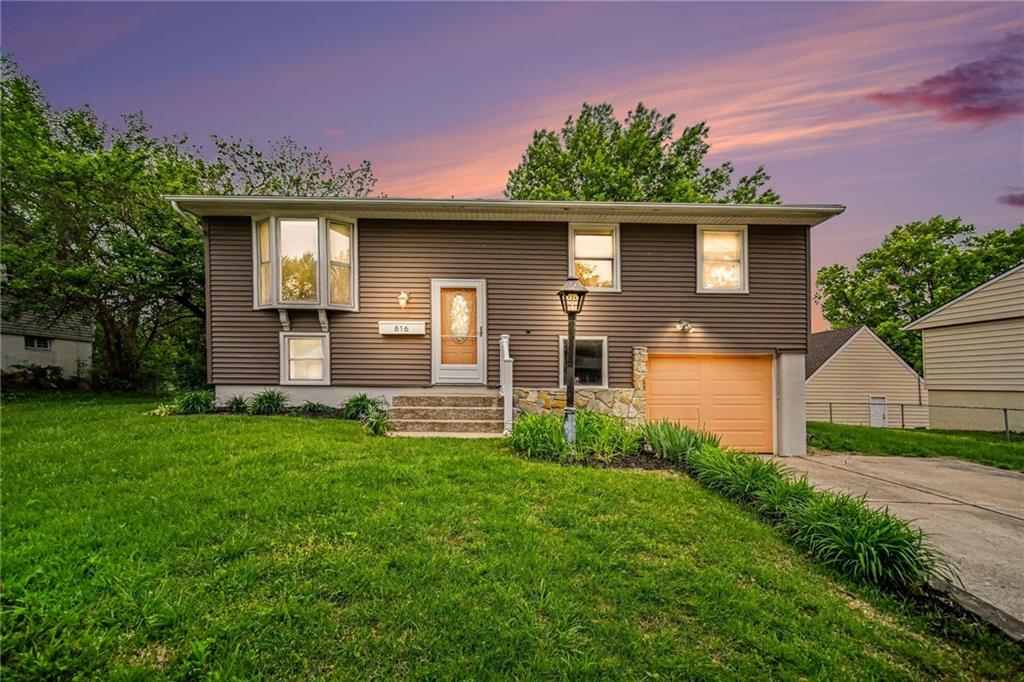 Listing Photo MLS #HMS2612092