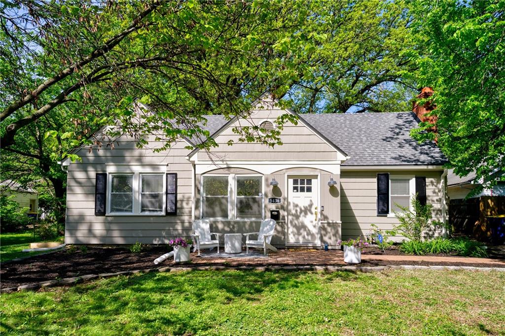 Listing Photo MLS #HMS2612532