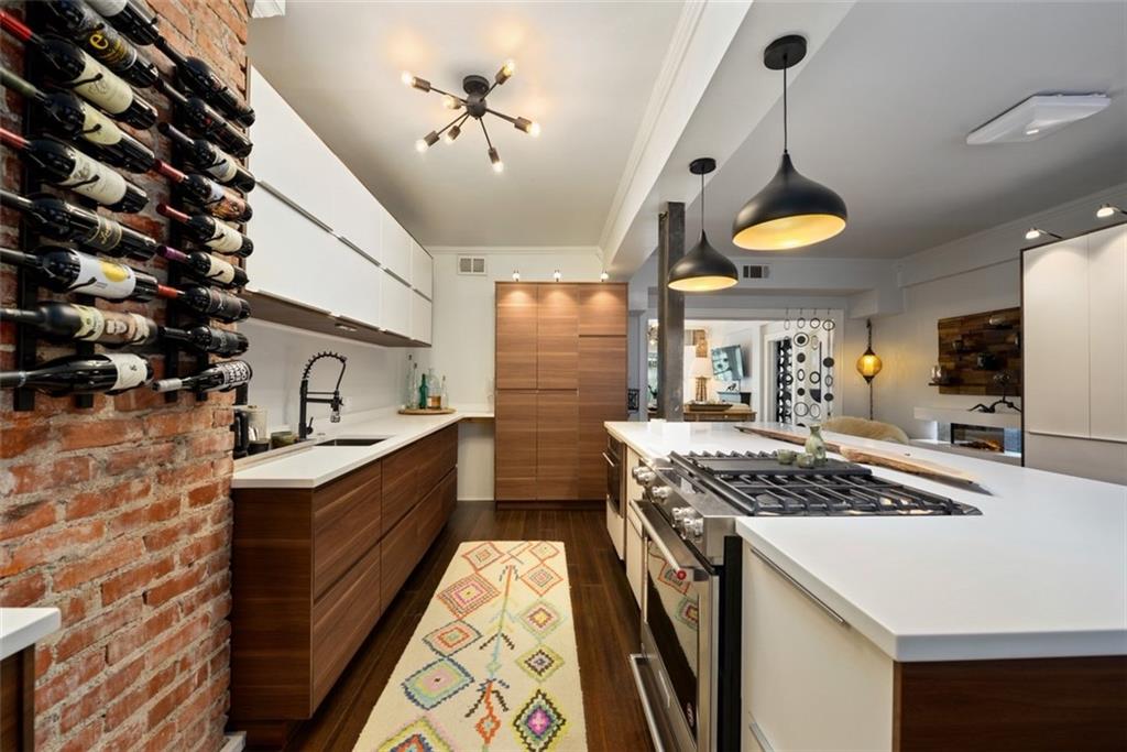 Listing Photo MLS #HMS2612993