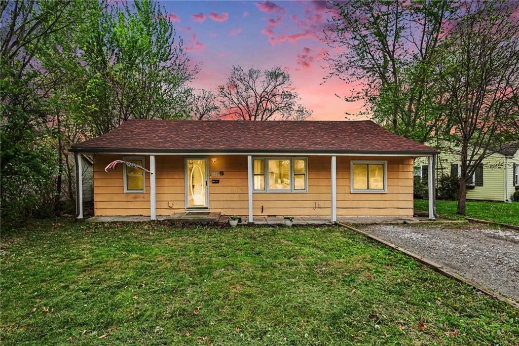 Listing Photo MLS #HMS2613418