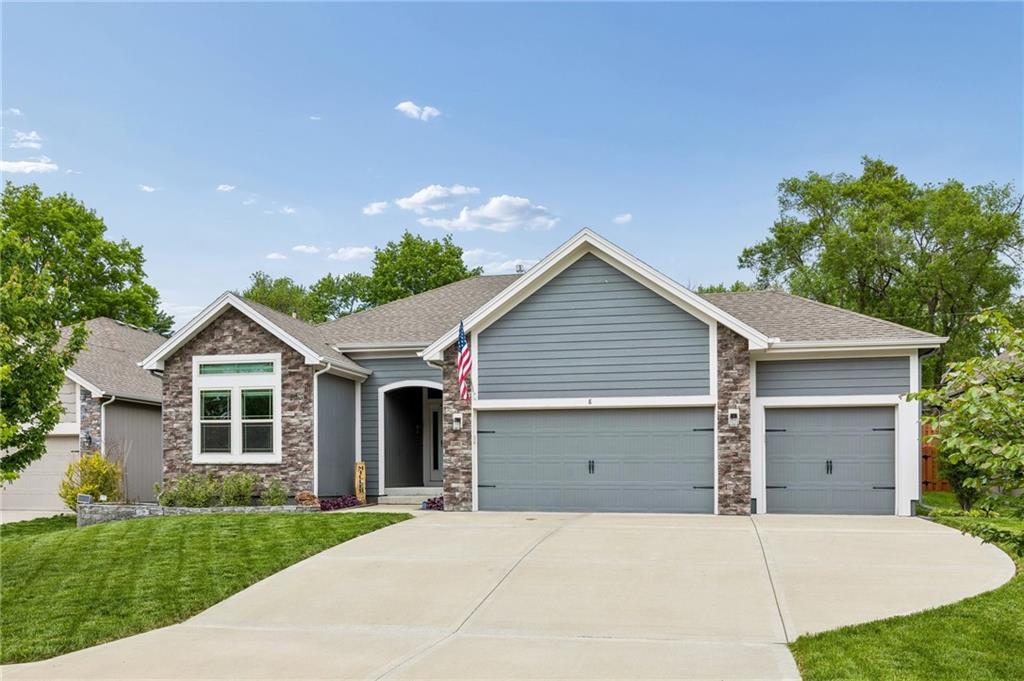 Listing Photo MLS #HMS2613725