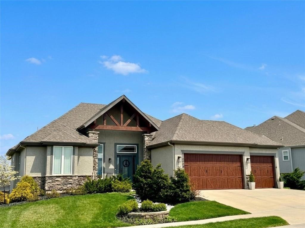 Listing Photo MLS #HMS2613884