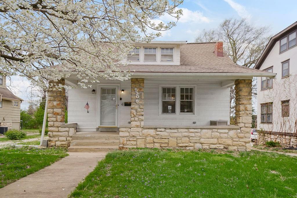 Listing Photo MLS #HMS2614051