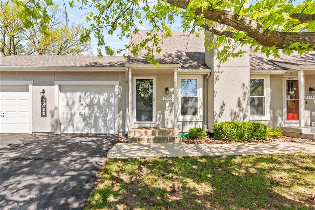 Listing Photo MLS #HMS2614301