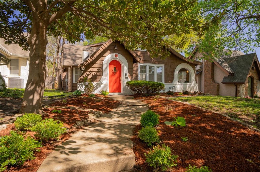 Listing Photo MLS #HMS2614486