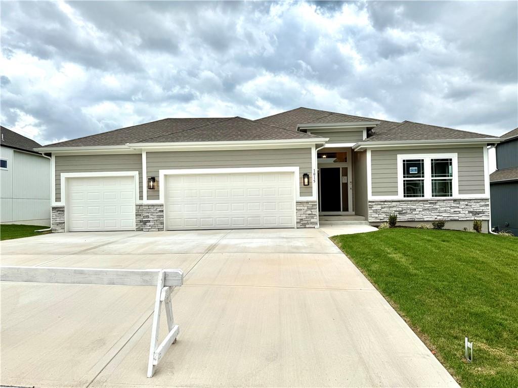 Listing Photo MLS #HMS2614744