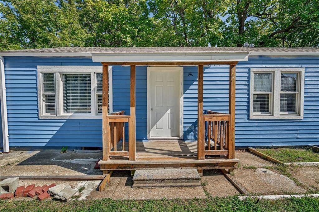 Listing Photo MLS #HMS2615350