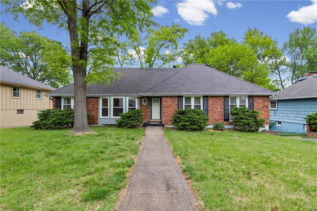 Listing Photo MLS #HMS2615743