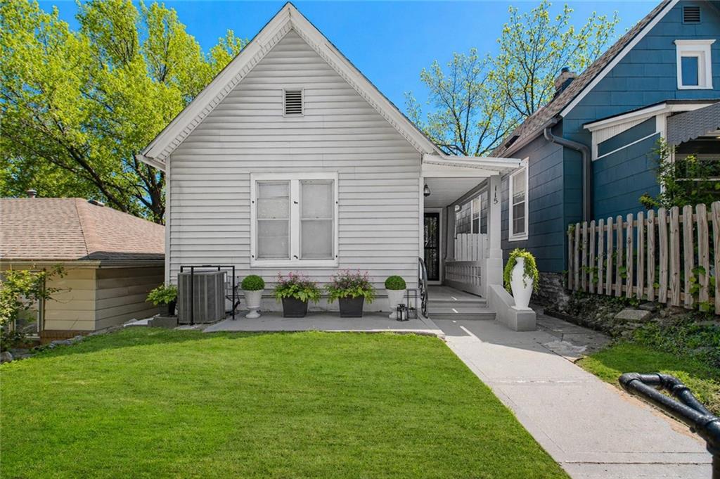 Listing Photo MLS #HMS2615767