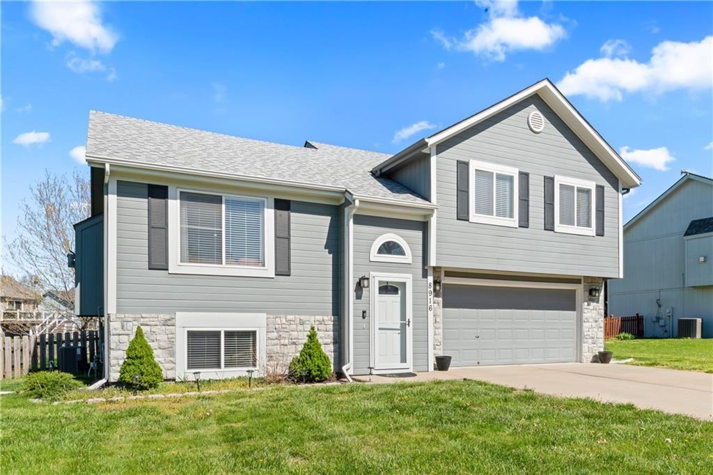 Listing Photo MLS #HMS2615965