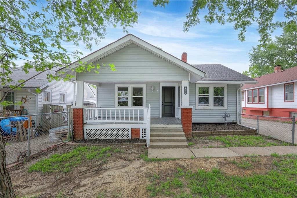 Listing Photo MLS #HMS2616029