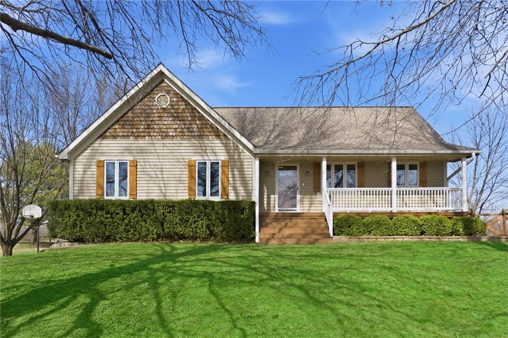 Listing Photo MLS #HMS2616037