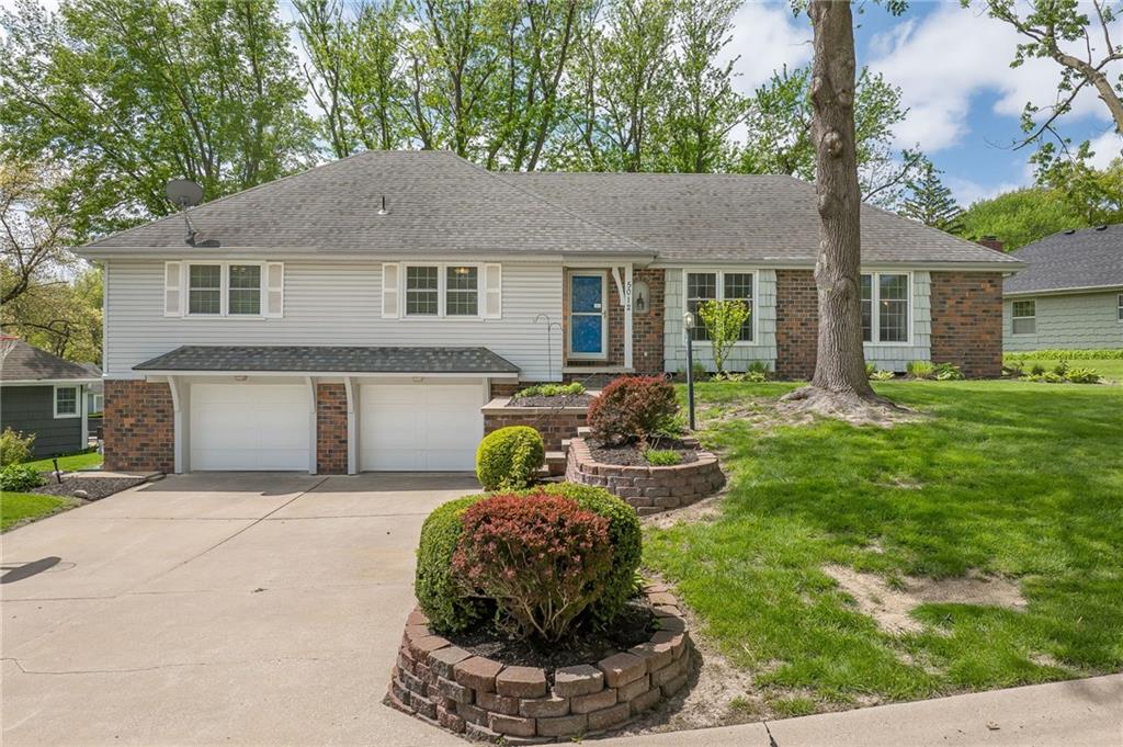 Listing Photo MLS #HMS2616195