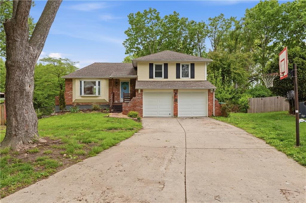 Listing Photo MLS #HMS2616237