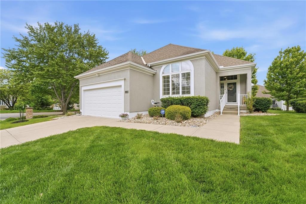 Listing Photo MLS #HMS2616241