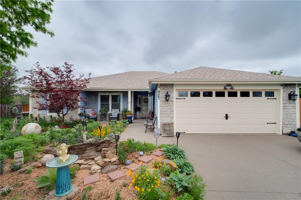 Listing Photo MLS #HMS2616271