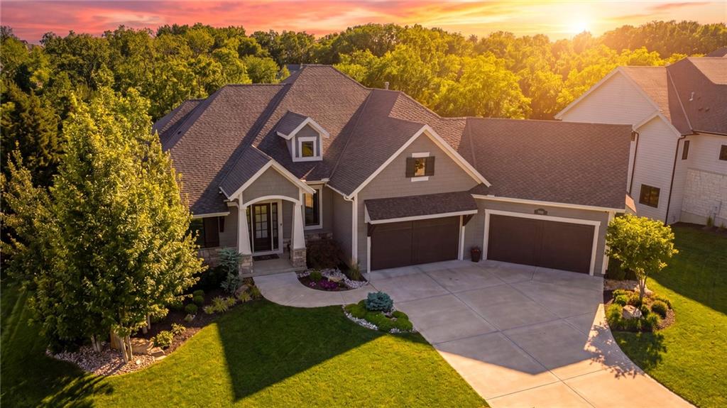 Listing Photo MLS #HMS2616282