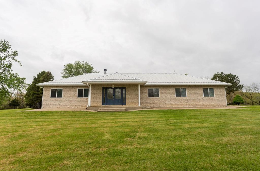 Listing Photo MLS #HMS2616307