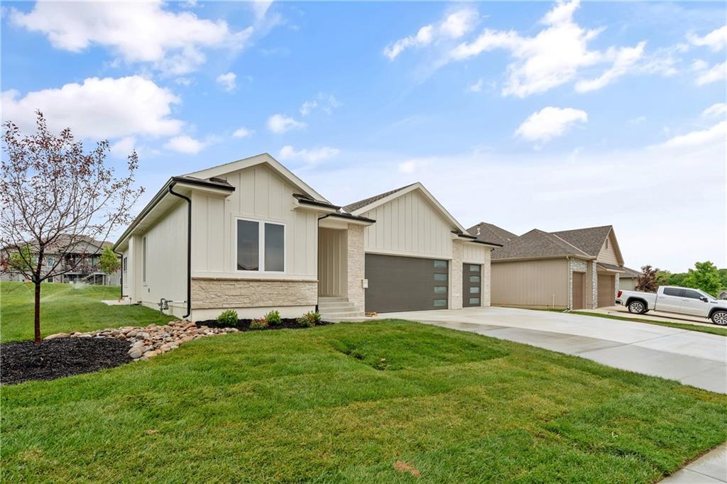 Listing Photo MLS #HMS2616481