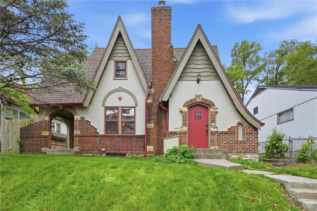 Listing Photo MLS #HMS2617202