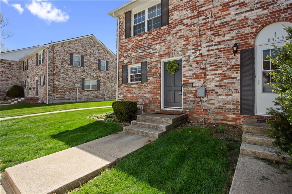 Listing Photo MLS #HMS2617290