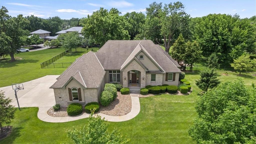Listing Photo MLS #HMS2618652