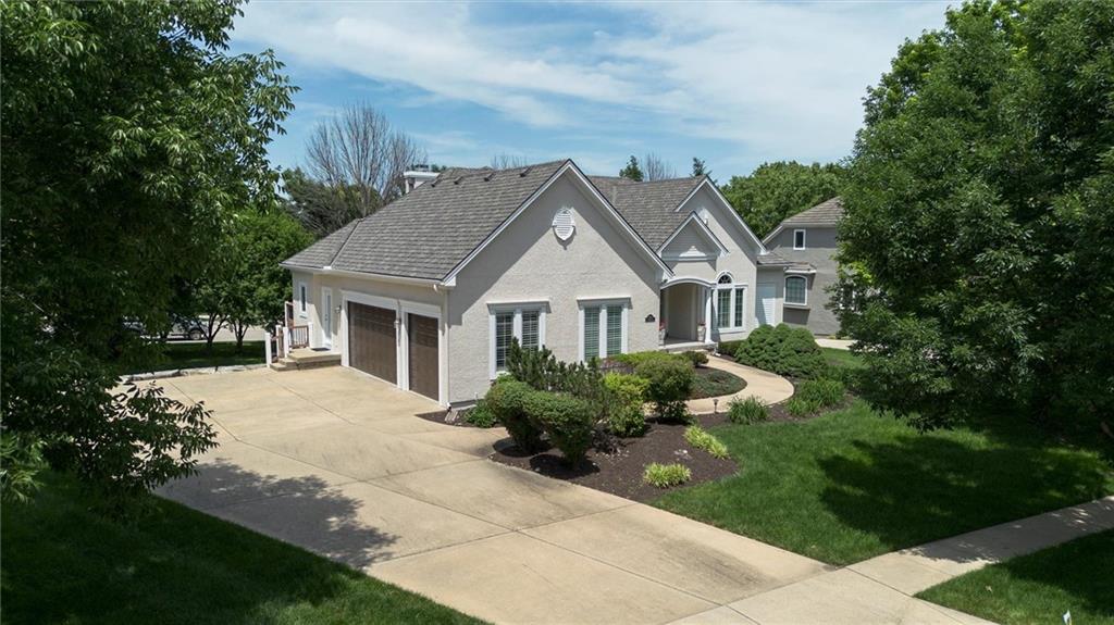 Listing Photo MLS #HMS2620258