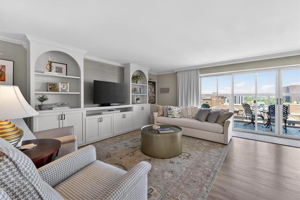 Listing Photo MLS #HMS2623751