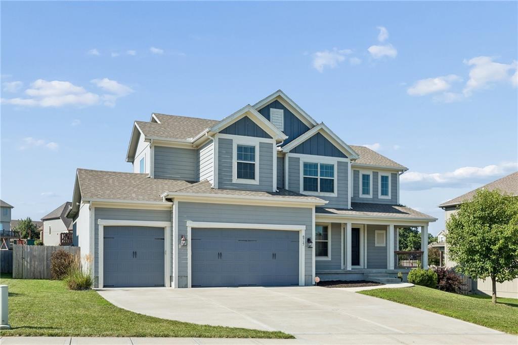 Listing Photo MLS #HMS2624430