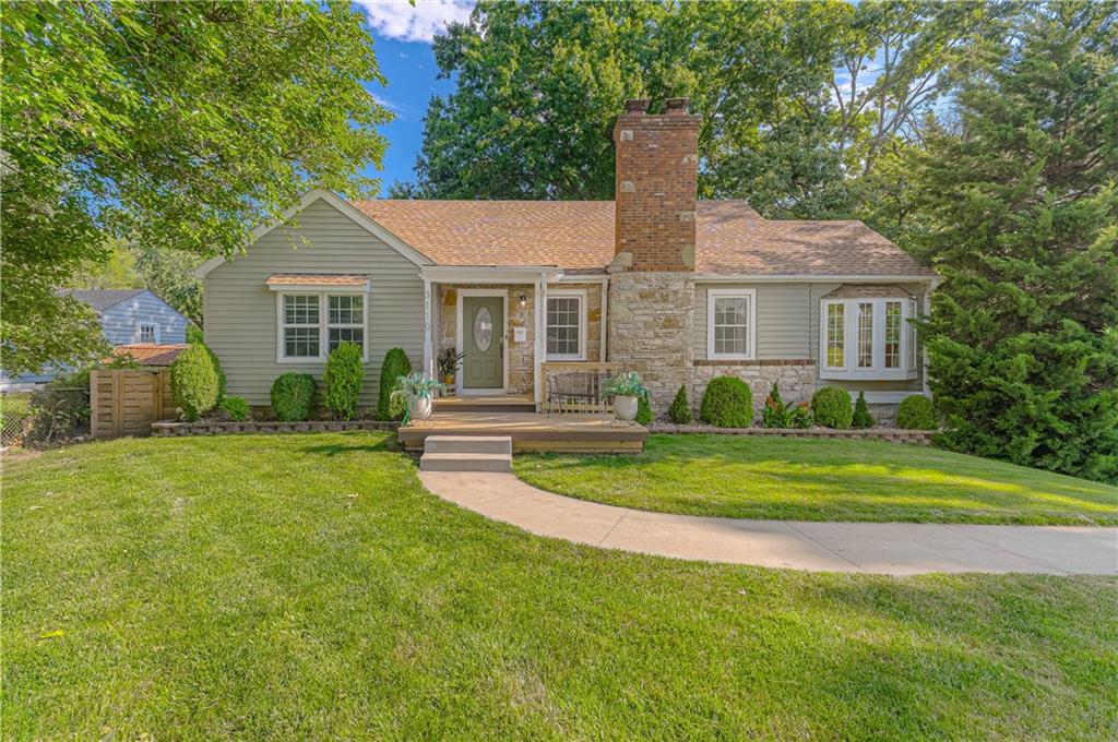 Listing Photo MLS #HMS2624434