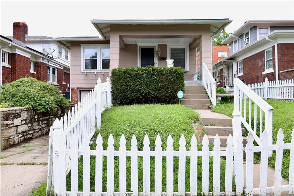 Listing Photo MLS #HMS2625706