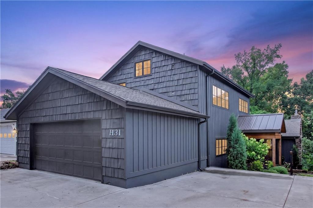 Listing Photo MLS #HMS2626109