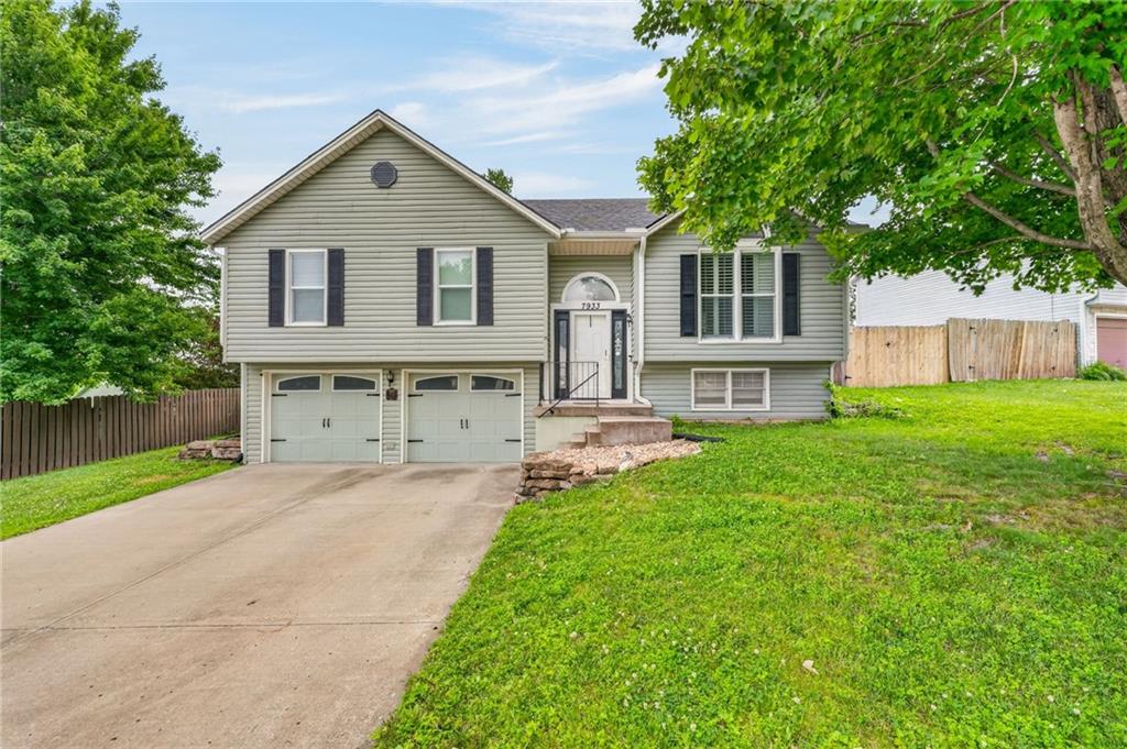 Listing Photo MLS #HMS2626363