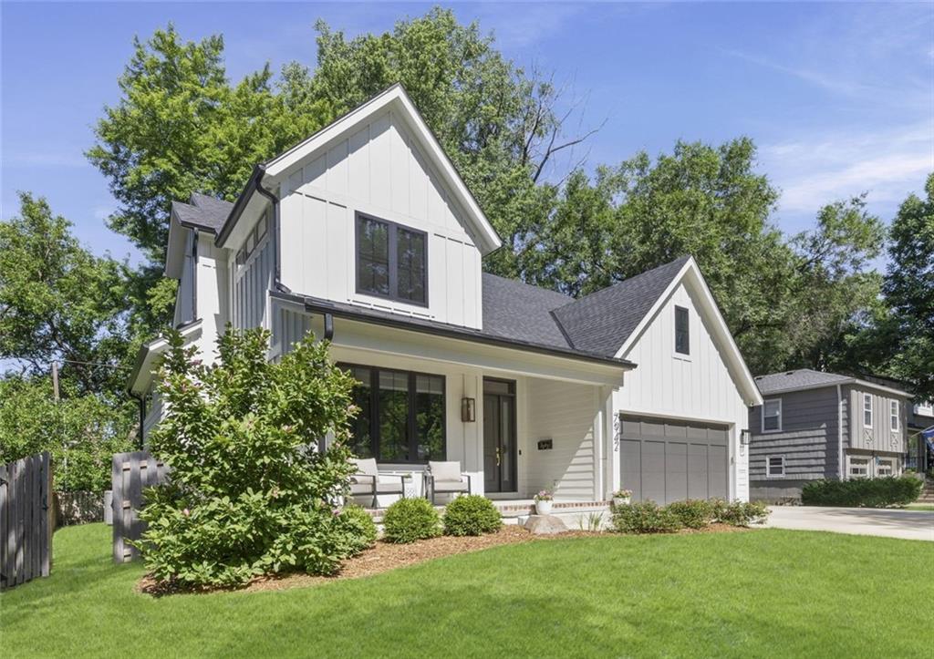 Listing Photo MLS #HMS2626400