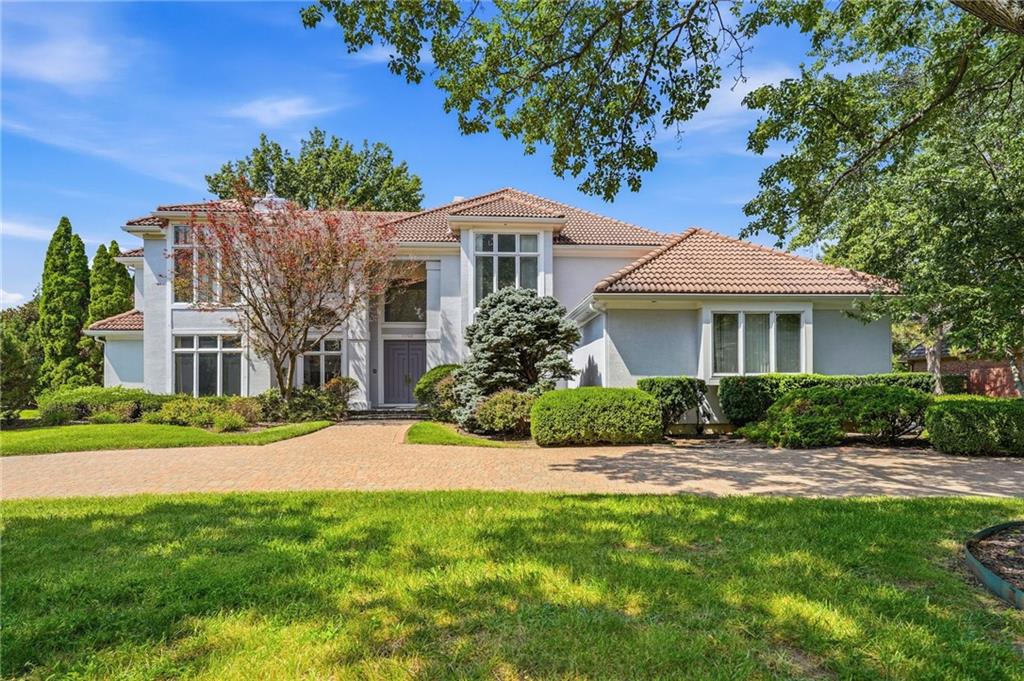 Listing Photo MLS #HMS2626953