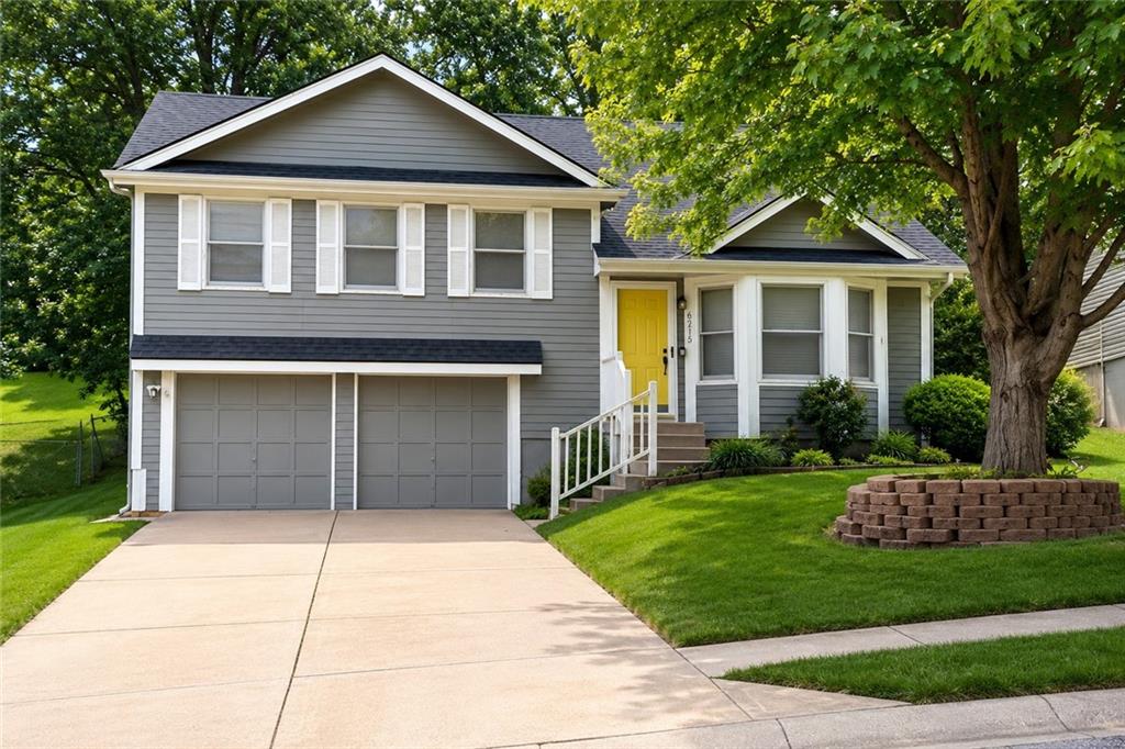 Listing Photo MLS #HMS2626956