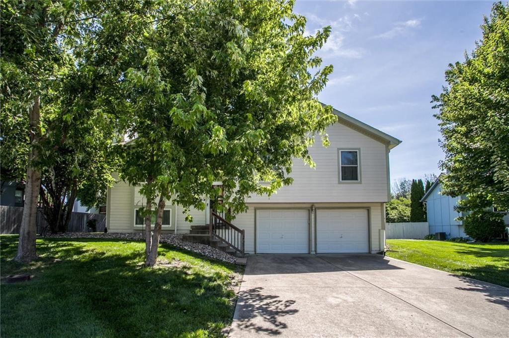 Listing Photo MLS #HMS2626982