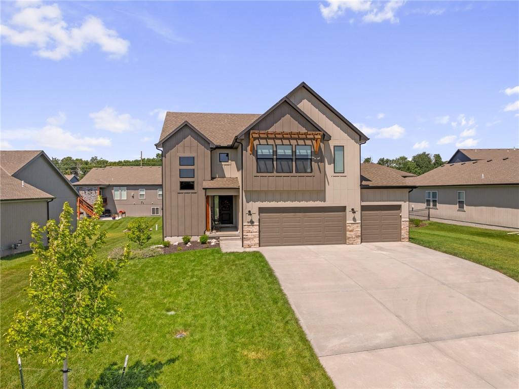 Listing Photo MLS #HMS2627156