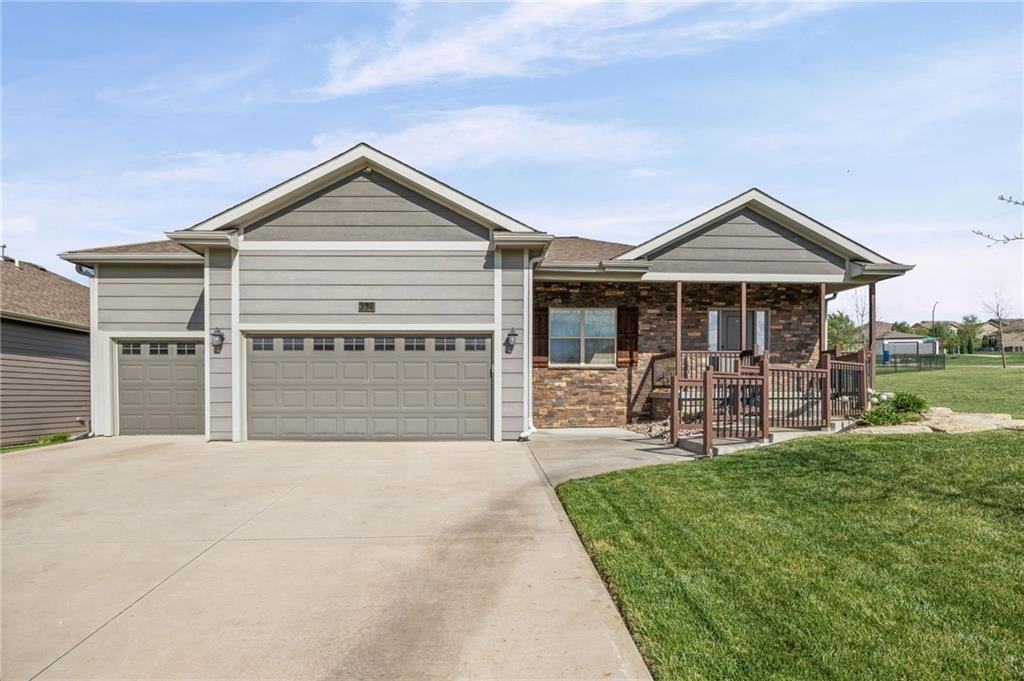 Listing Photo MLS #HMS2627513