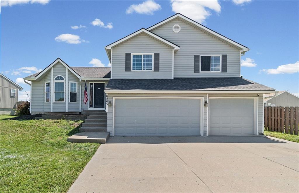 Listing Photo MLS #HMS2627515