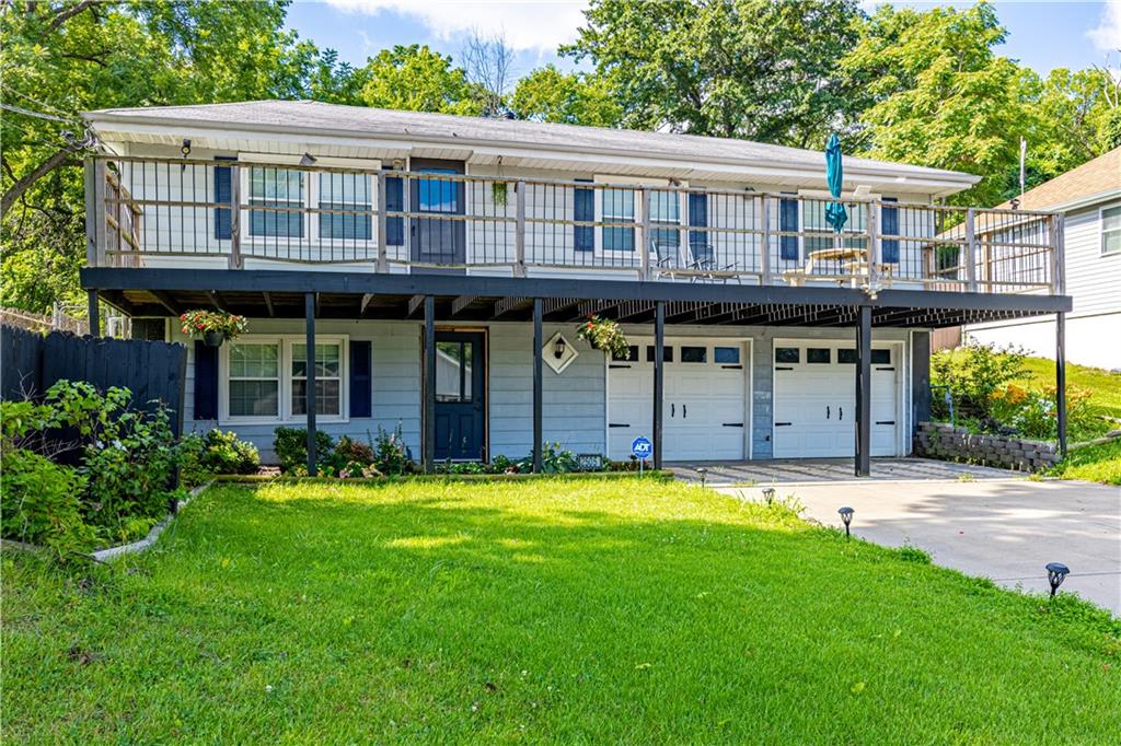 Listing Photo MLS #HMS2627543